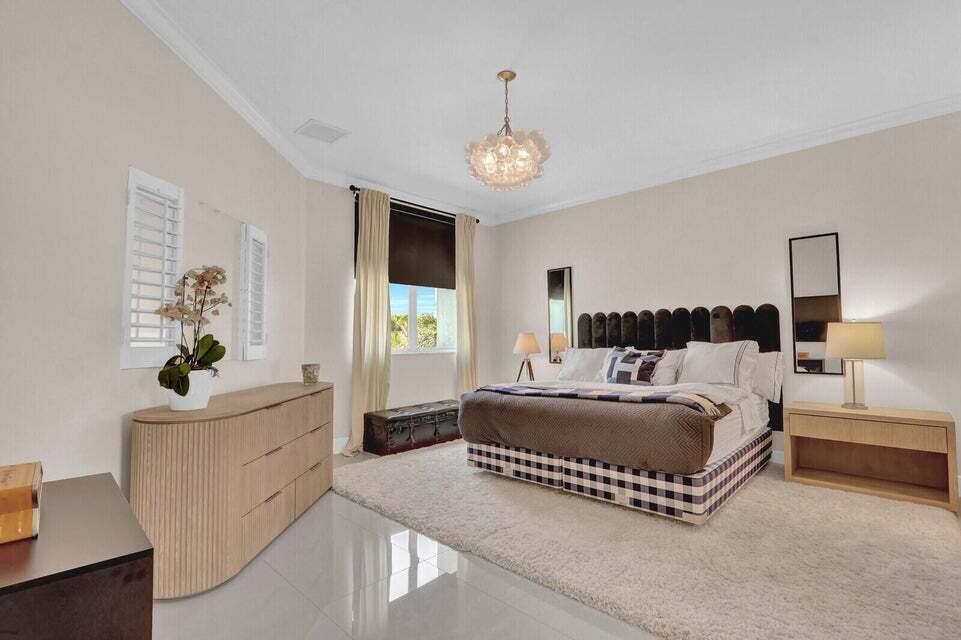 1506 Mizzenmast Way