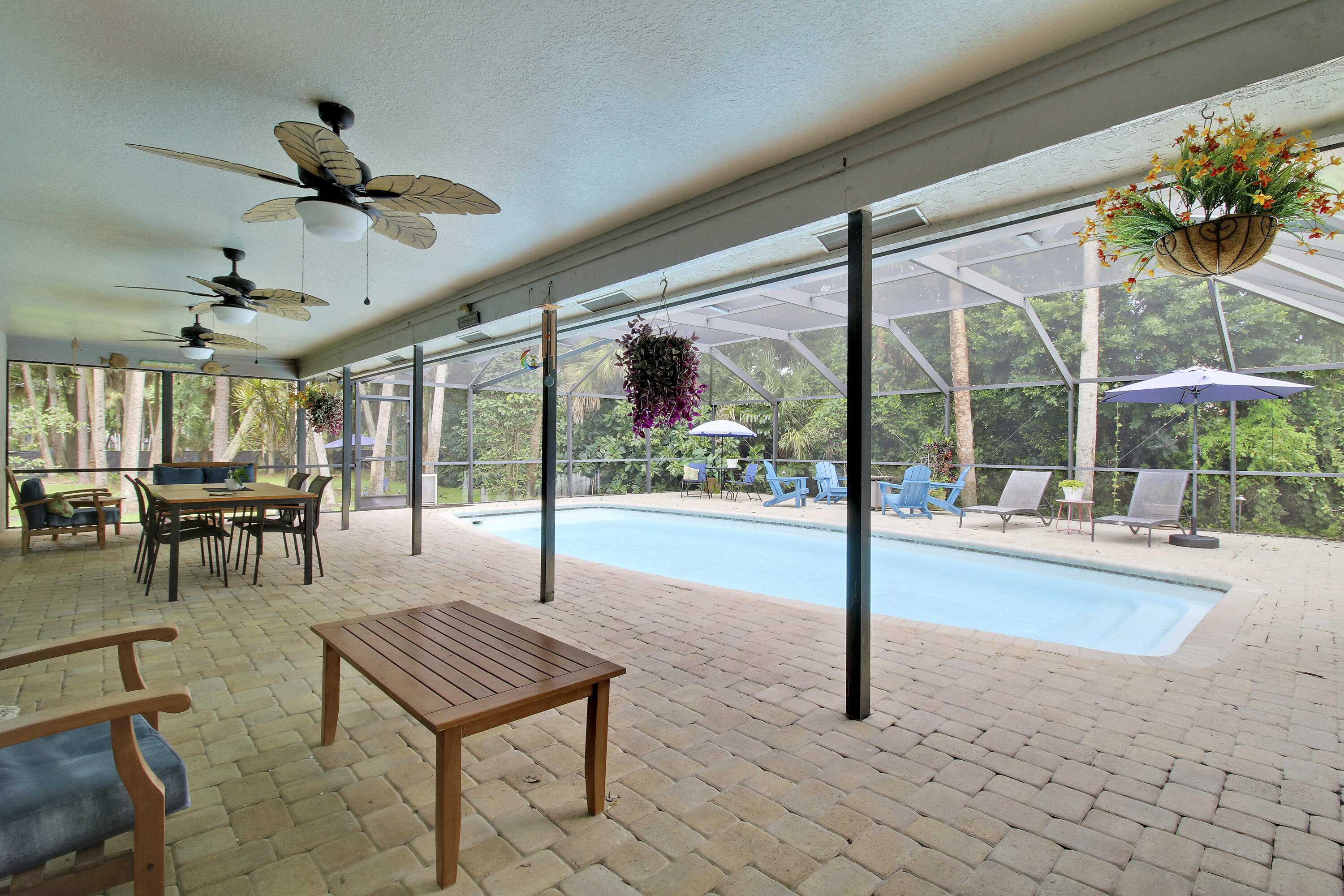 8552 Thousand Pines Circle