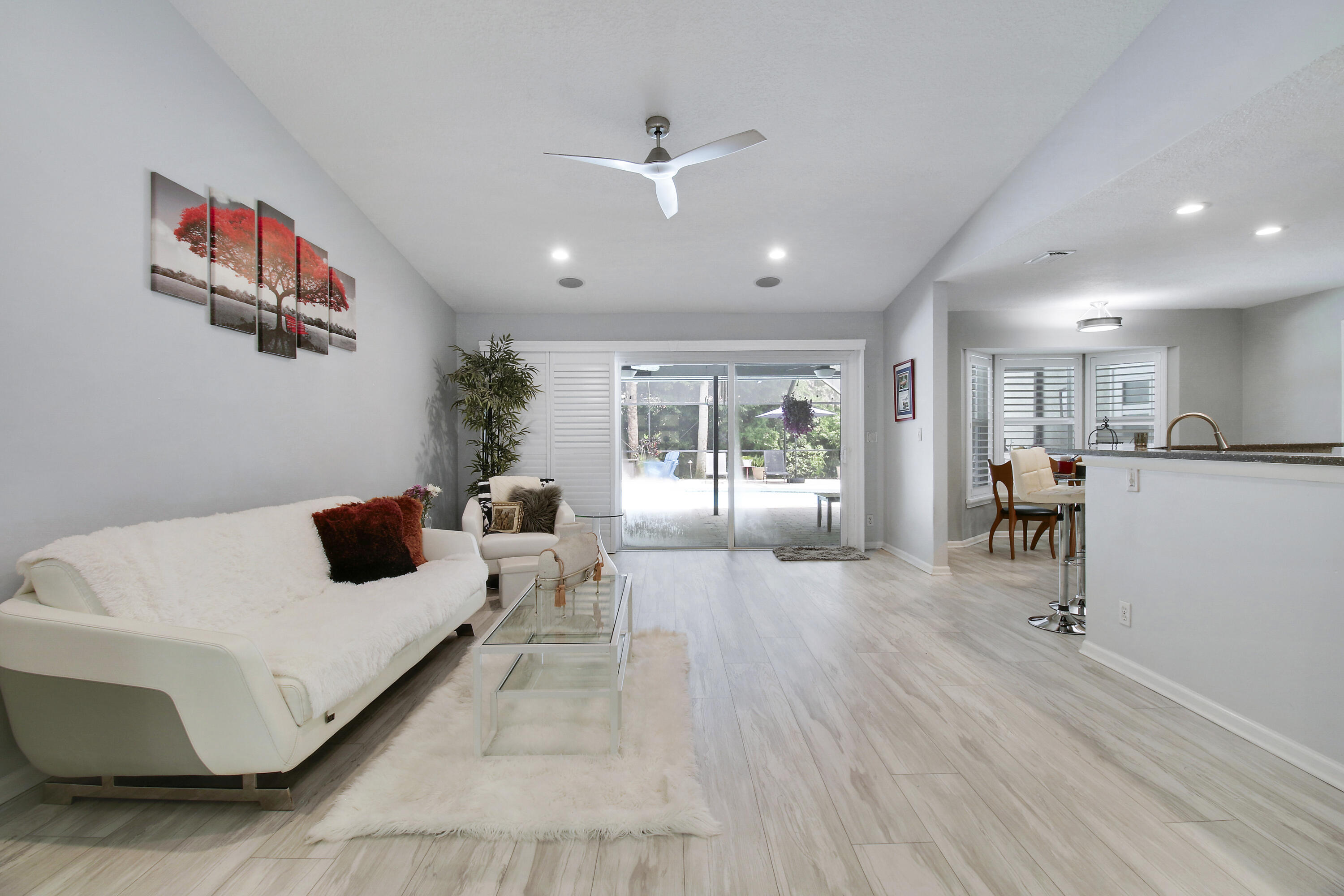 8552 Thousand Pines Circle