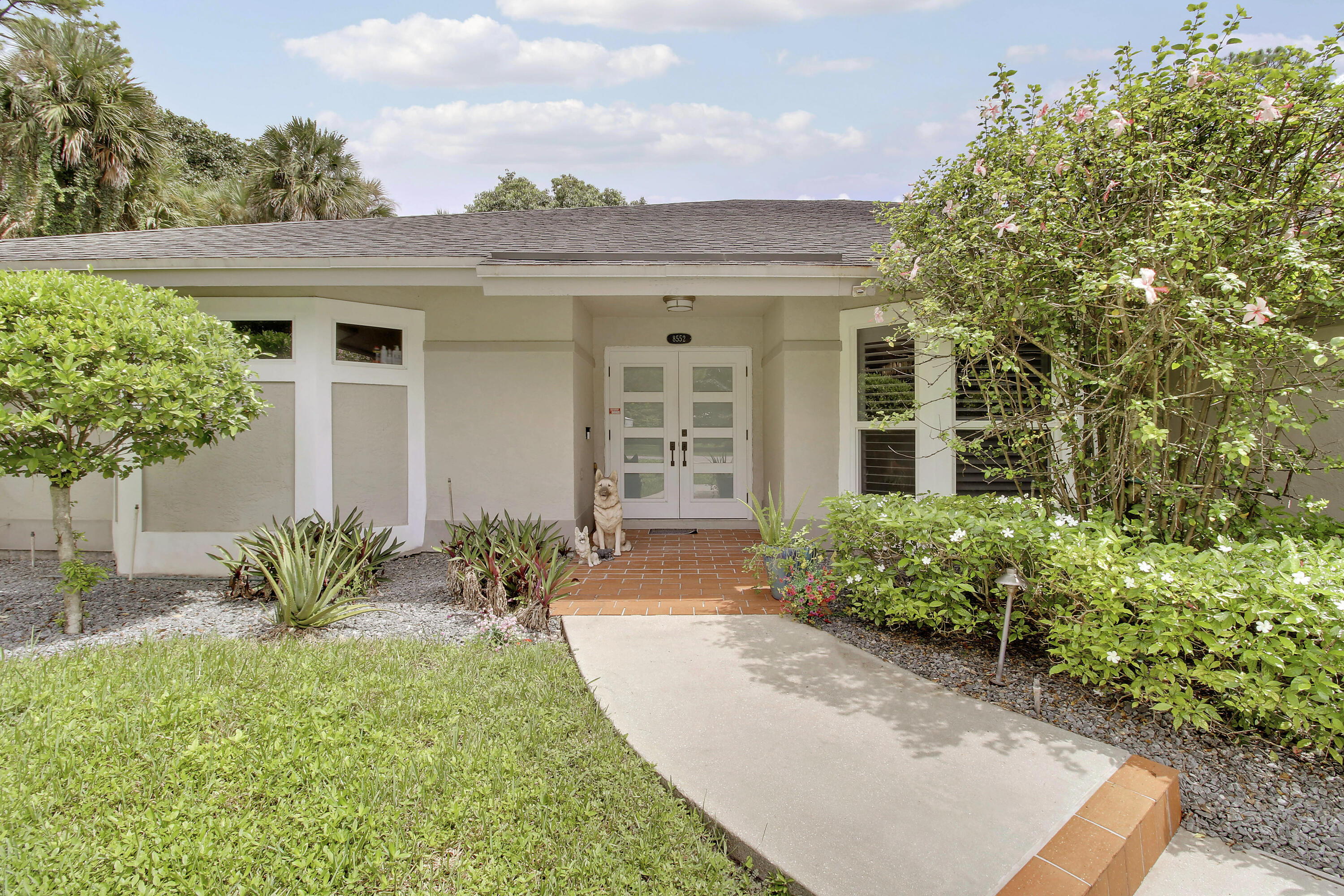 8552 Thousand Pines Circle
