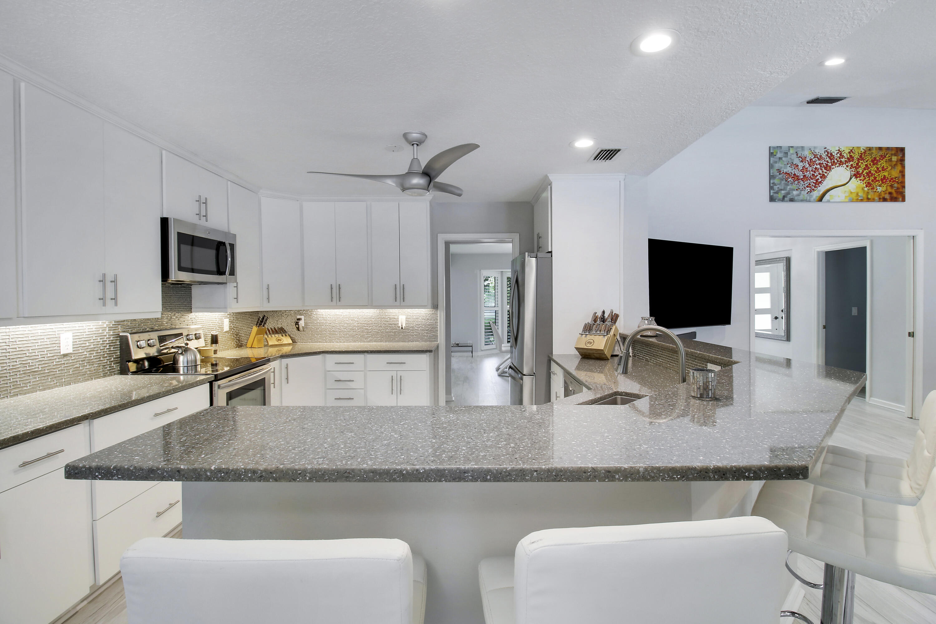 8552 Thousand Pines Circle