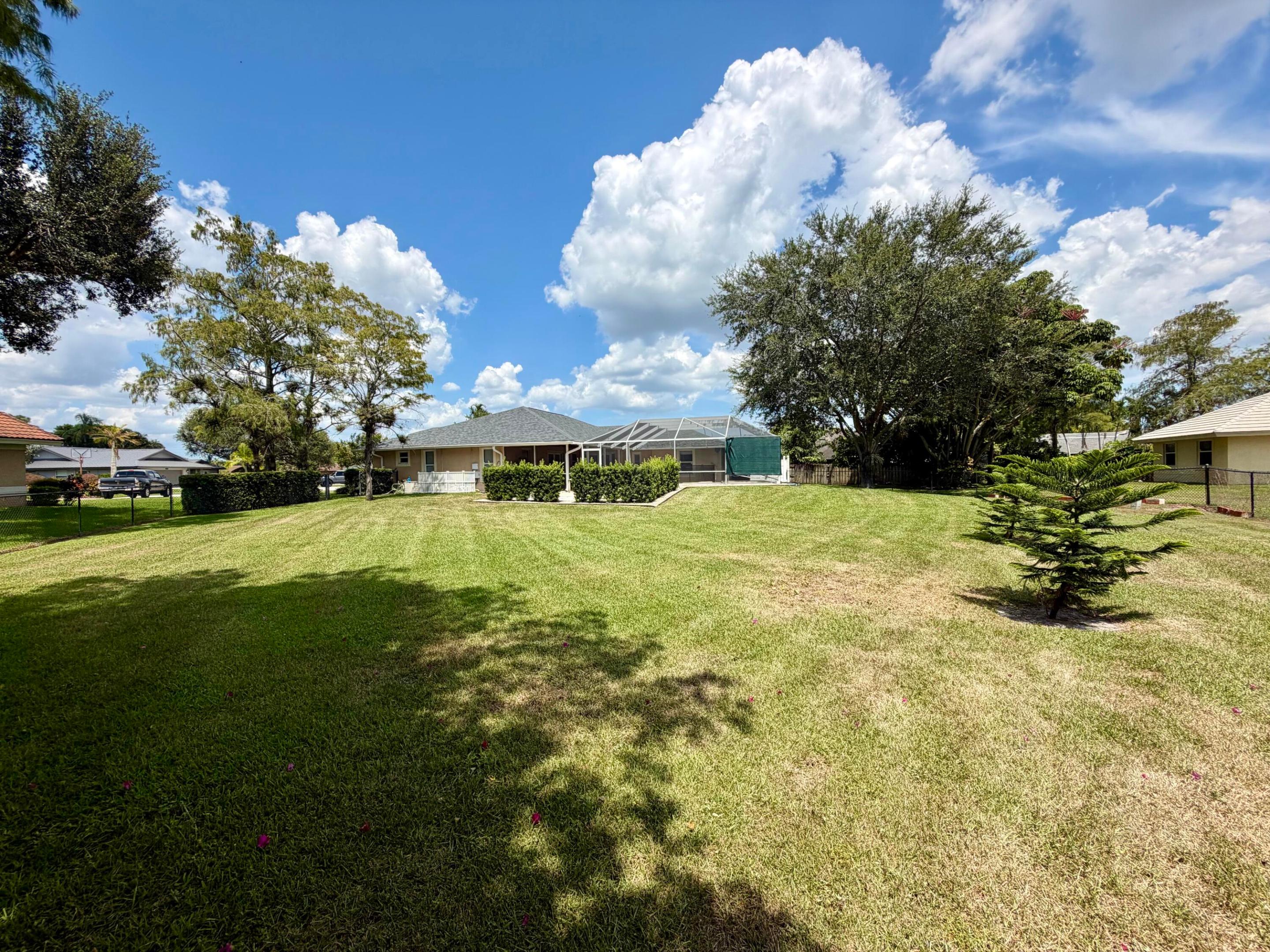 1835 Moonflower Circle