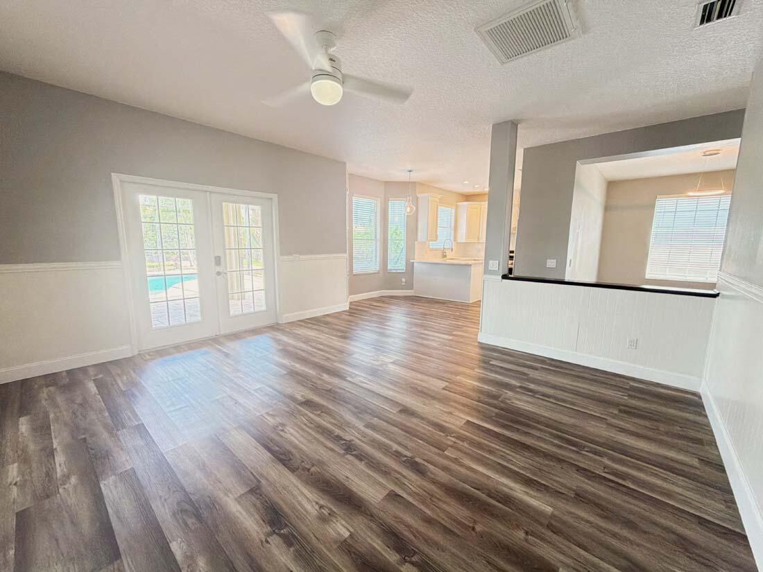 10735 EVENINGWOOD Court