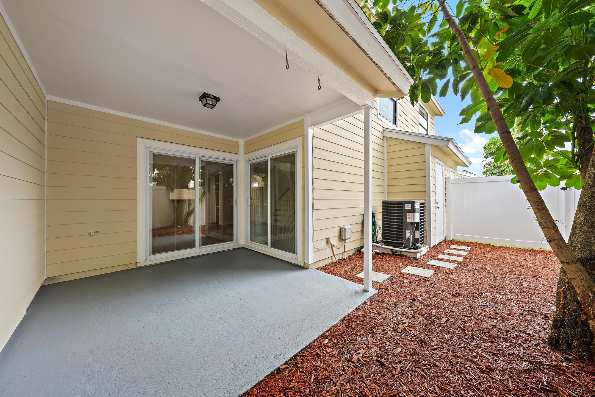 502 Lakewood Drive 10B