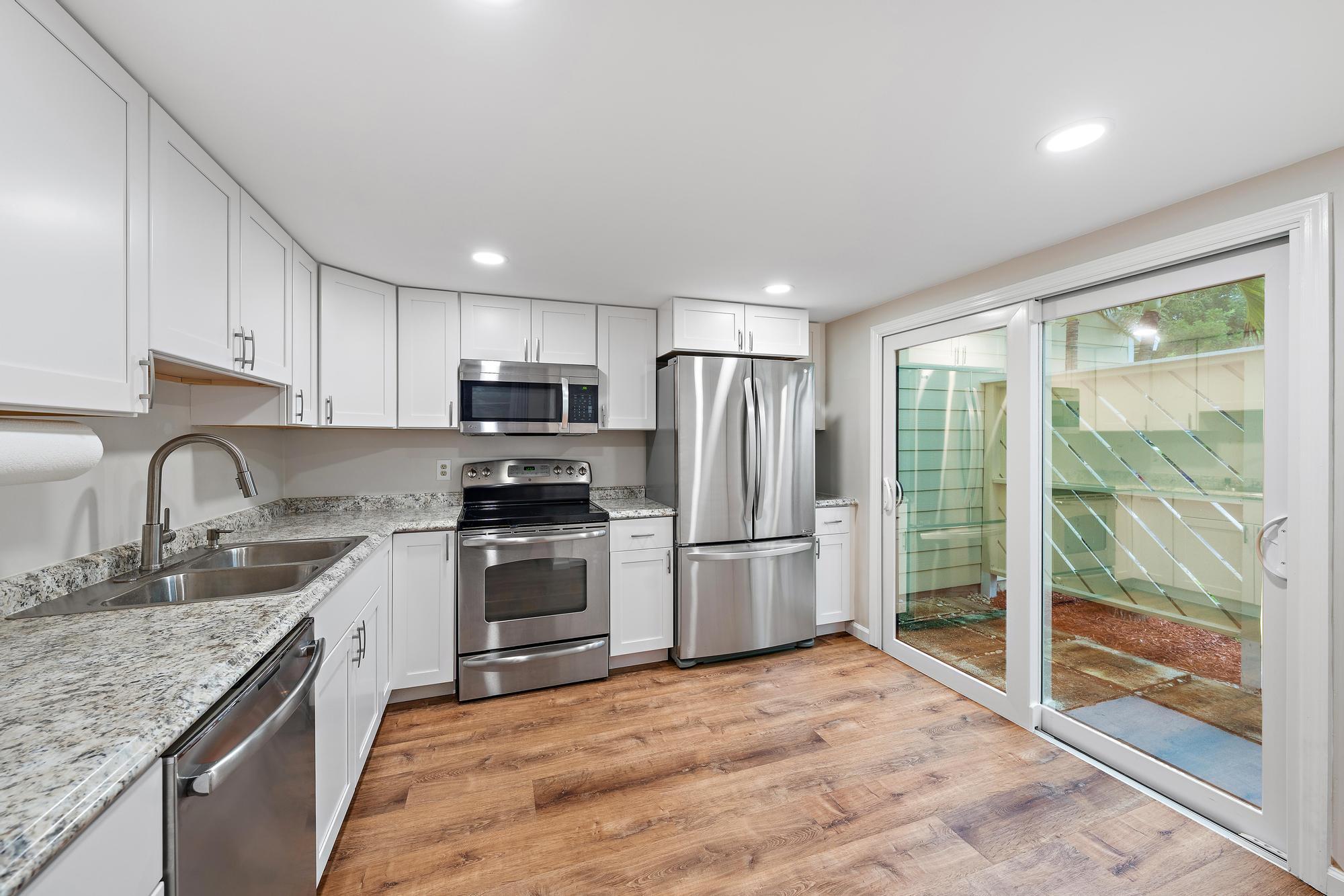 502 Lakewood Drive 10B