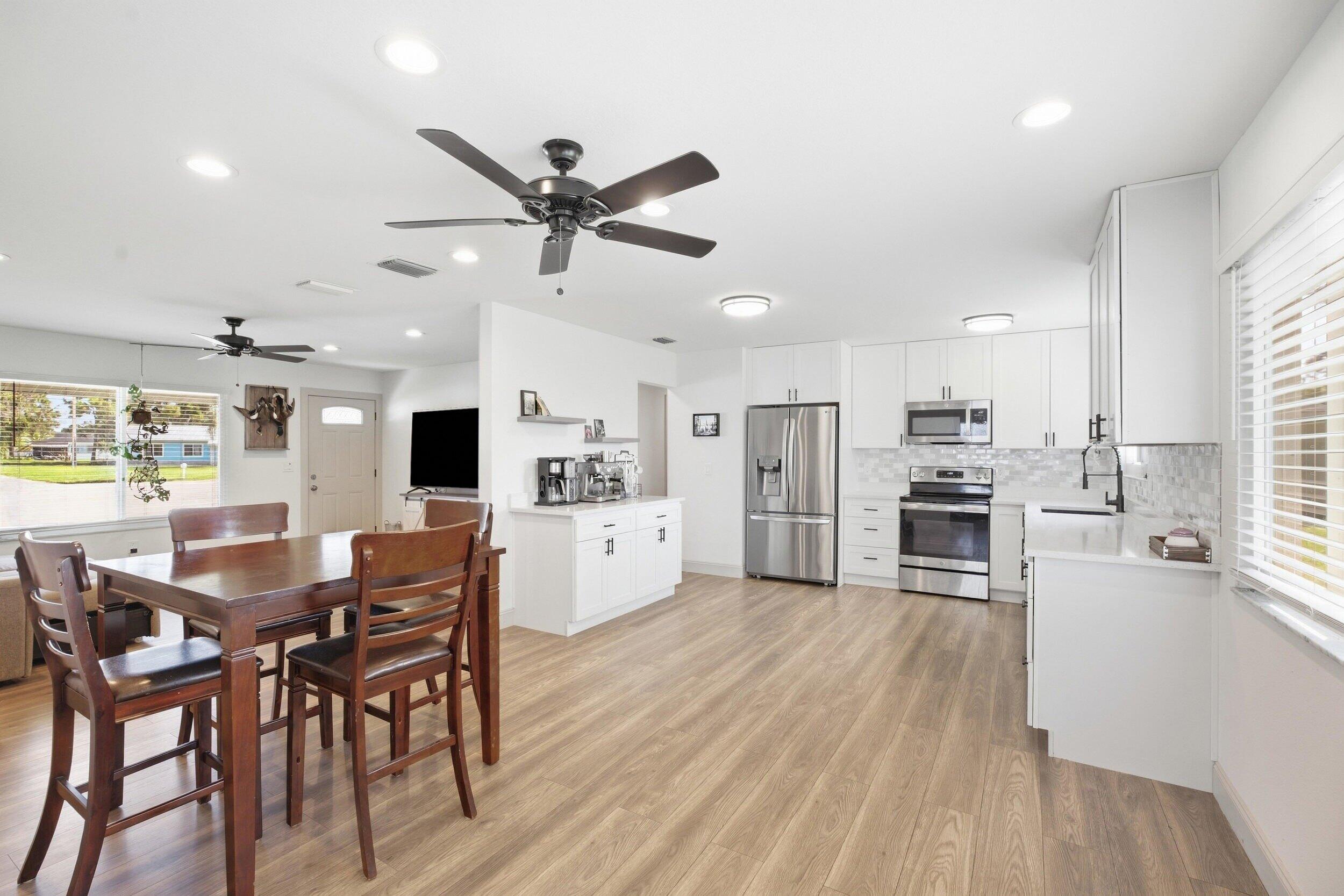 674 SW Old Briar Avenue, Port St. Lucie