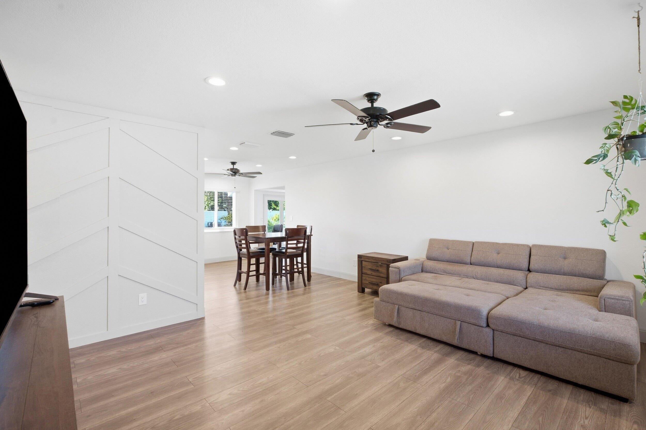 674 SW Old Briar Avenue, Port St. Lucie