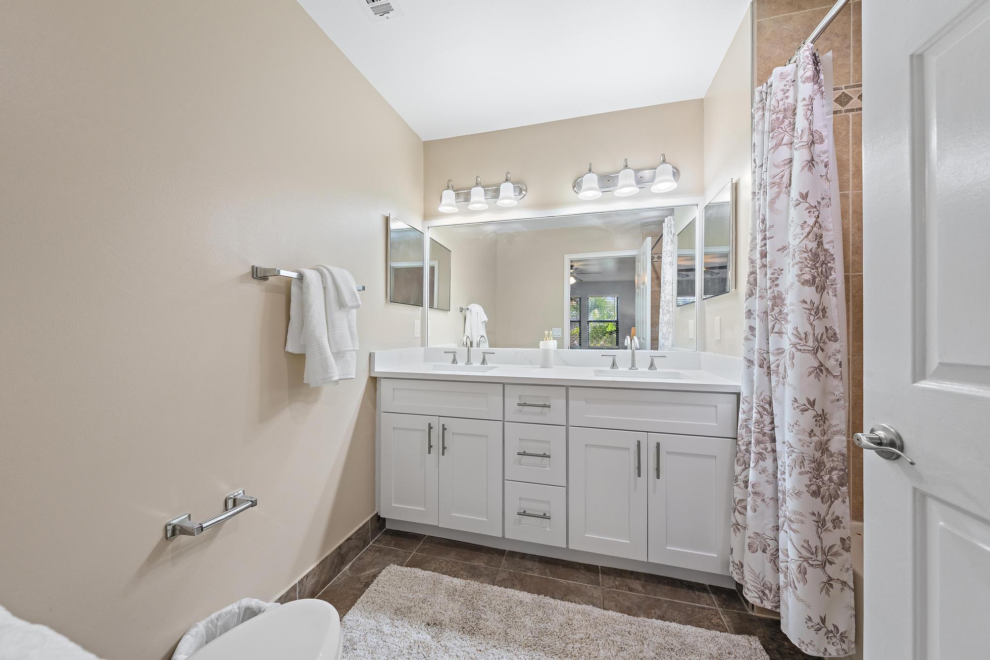148 WEYBRIDGE Circle C