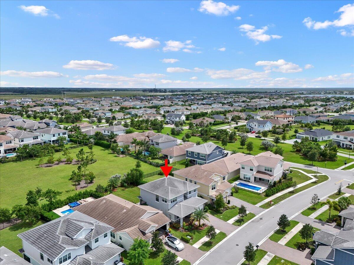 19497 BROAD SHORE Walk