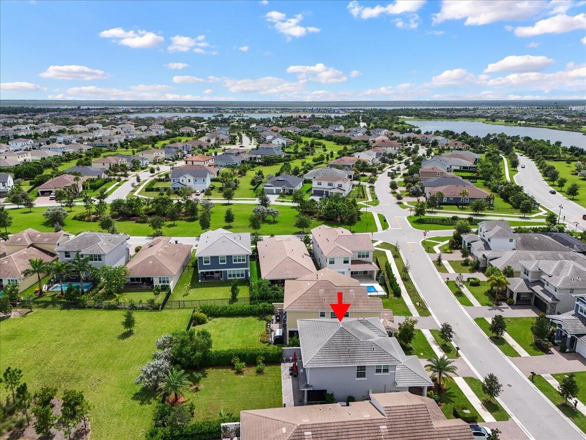 19497 BROAD SHORE Walk