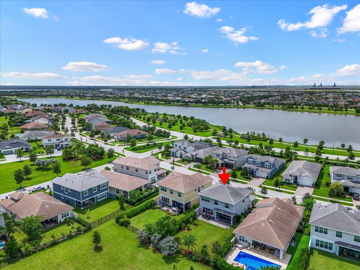 19497 BROAD SHORE Walk