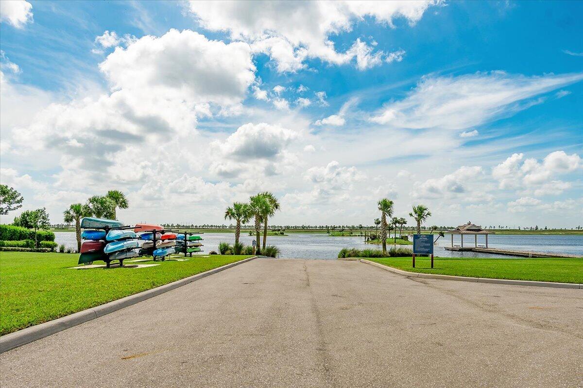 19497 BROAD SHORE Walk