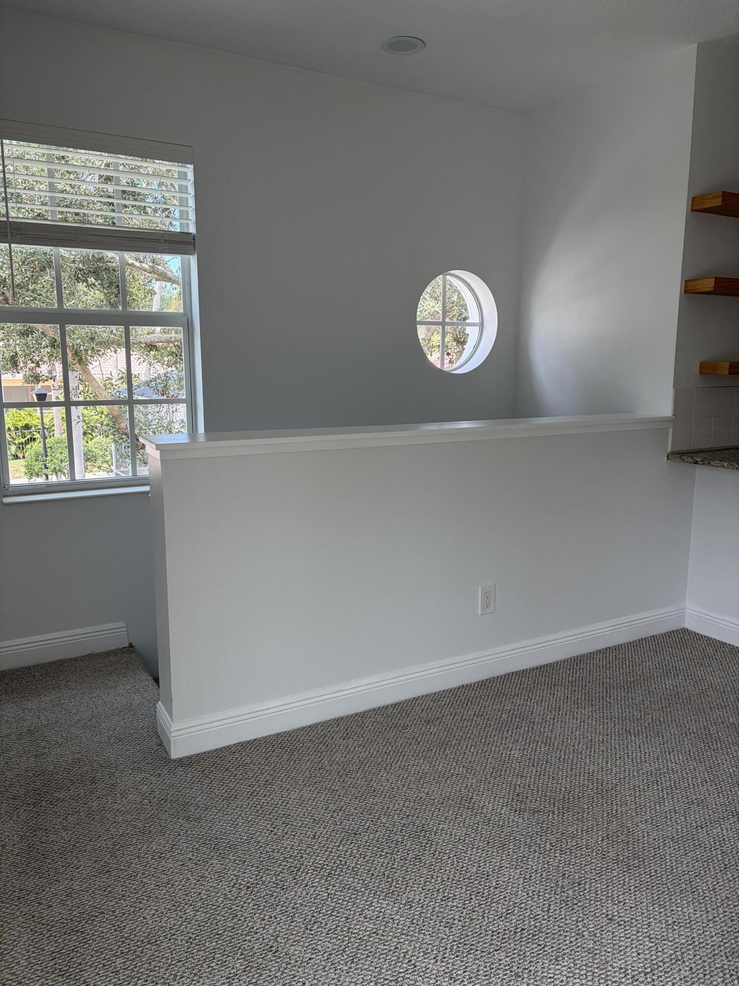 4014 Community Drive 1
