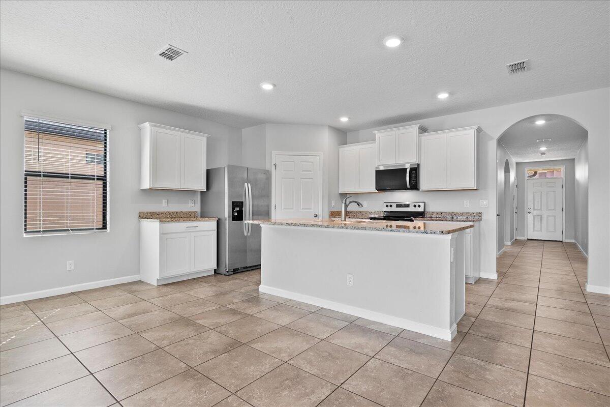 6270 NW REGENT Street, Port St. Lucie