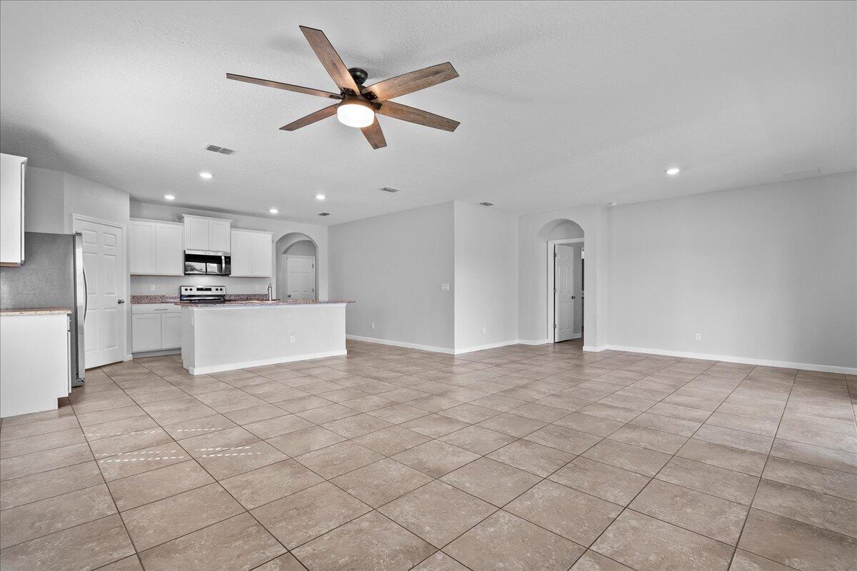 6270 NW REGENT Street, Port St. Lucie