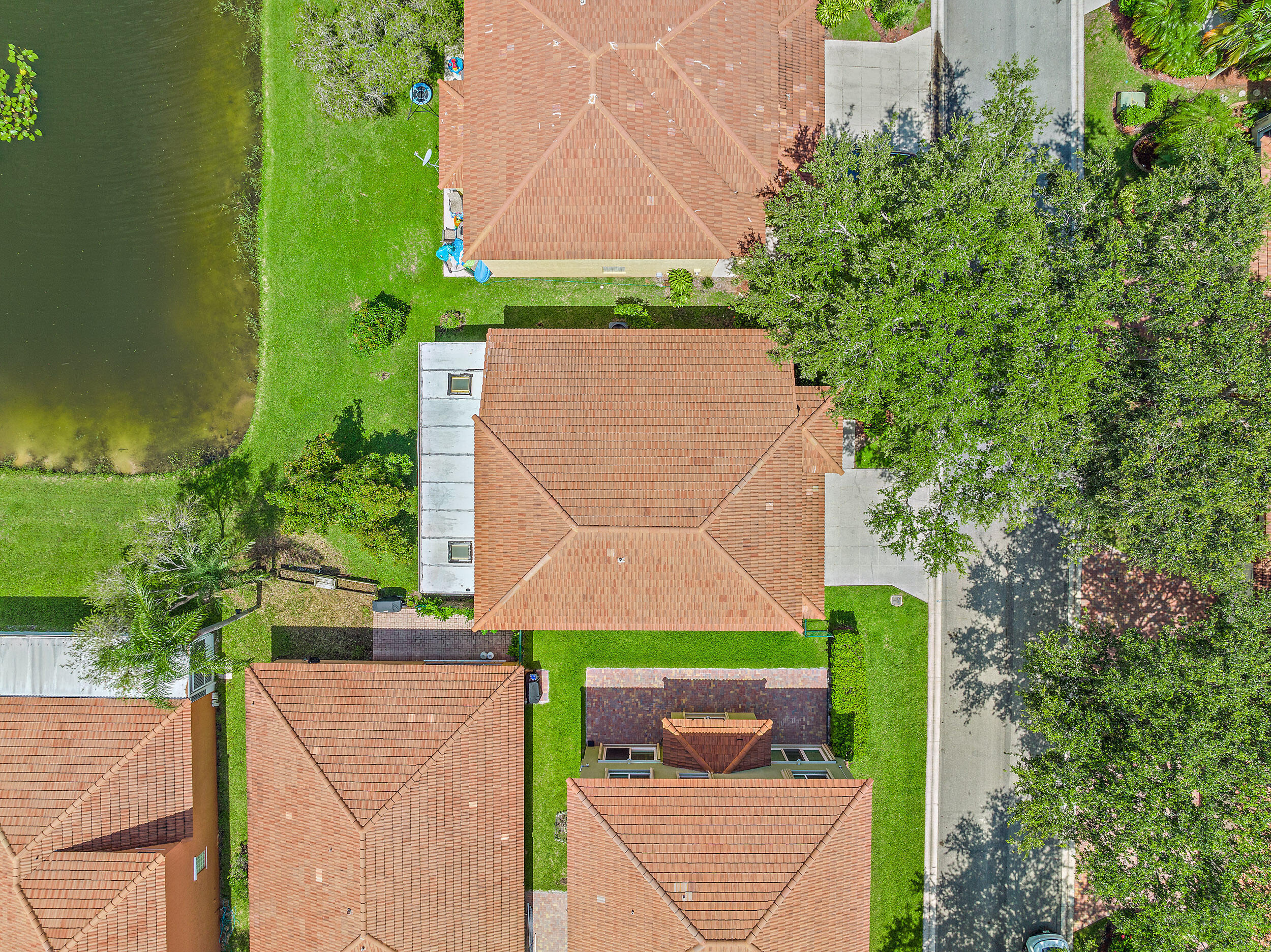 1045 Aspri Way