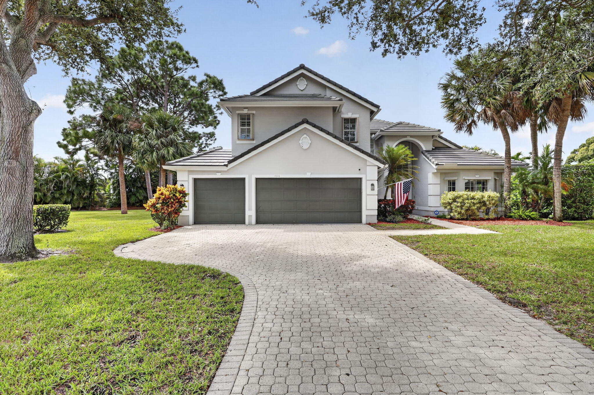 486 S Peacock Lane