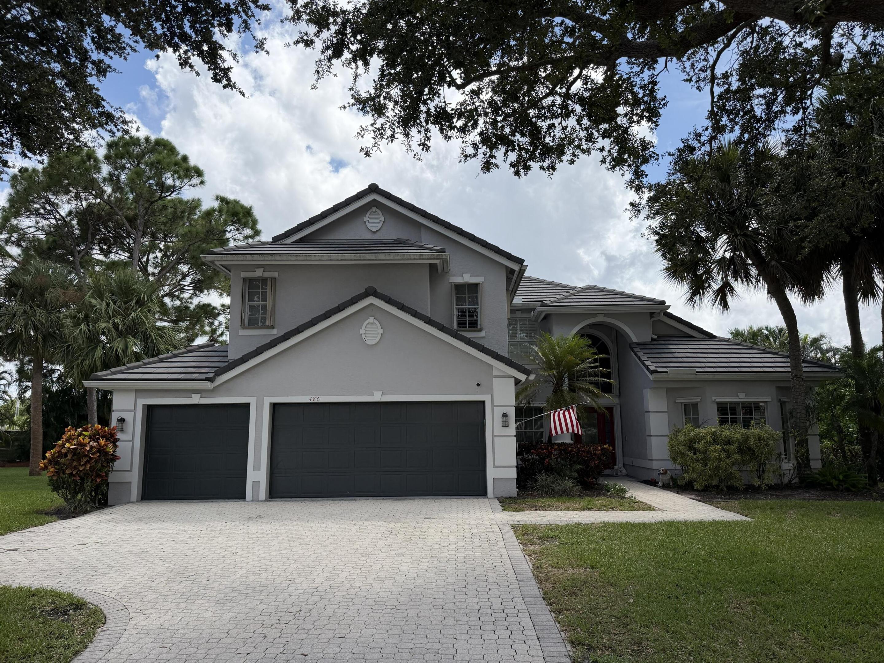 486 S Peacock Lane
