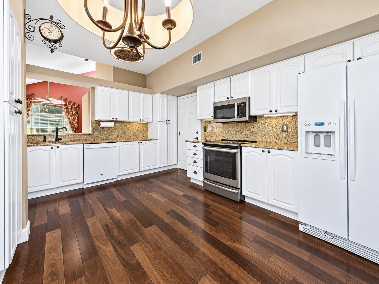 5137 Elpine Way