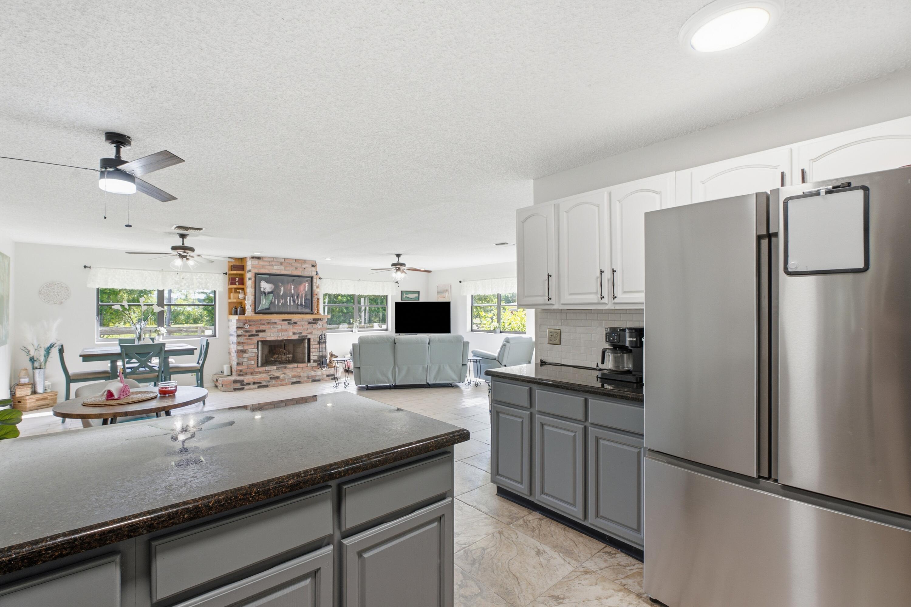 13697 66TH Street N