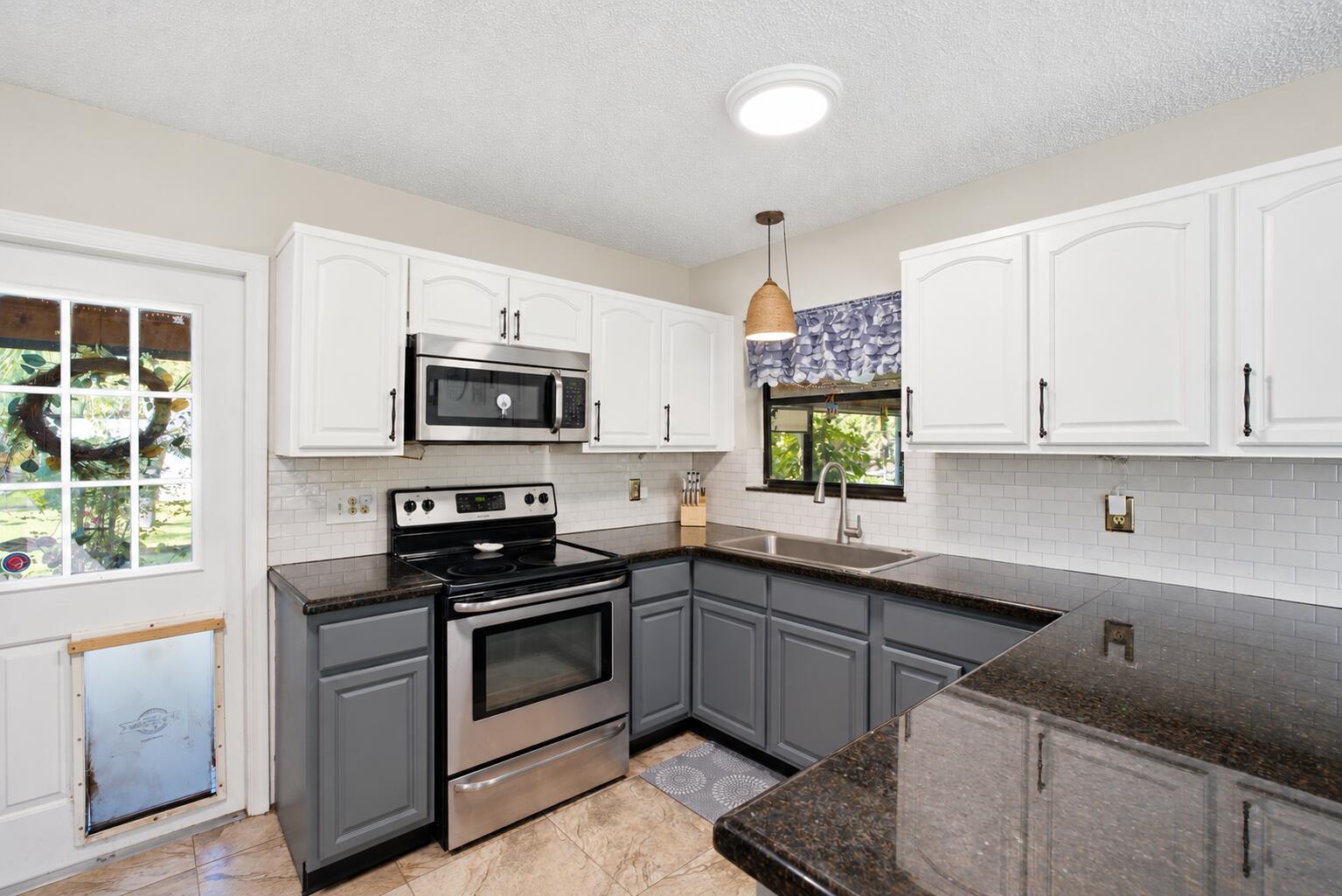 13697 66TH Street N