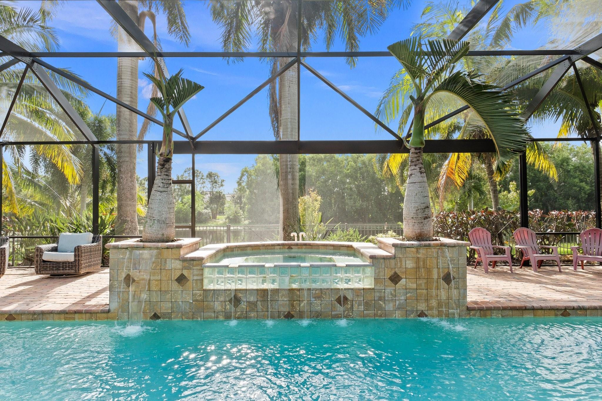 4641 SW Long Bay Dr