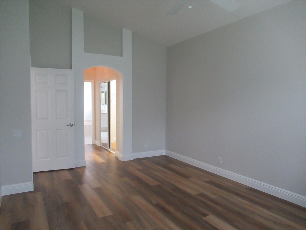 140 NW Lawton Rd