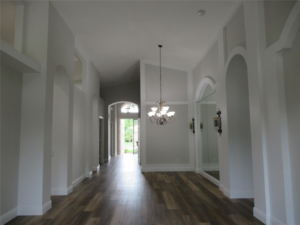 140 NW Lawton Rd