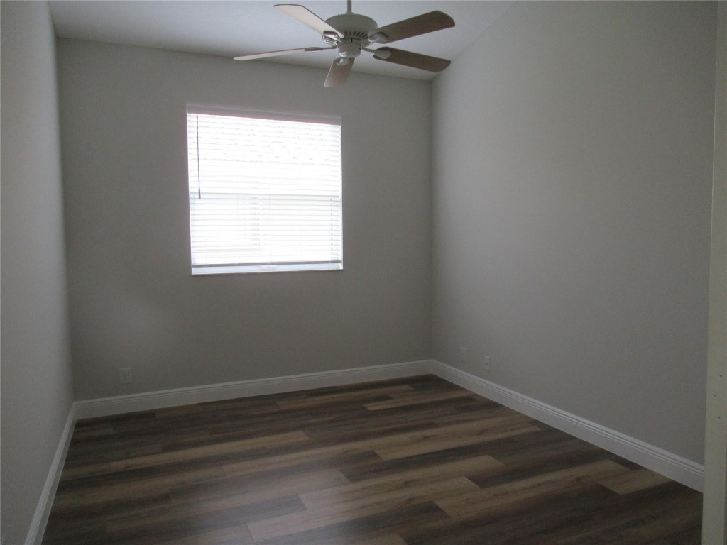 140 NW Lawton Rd