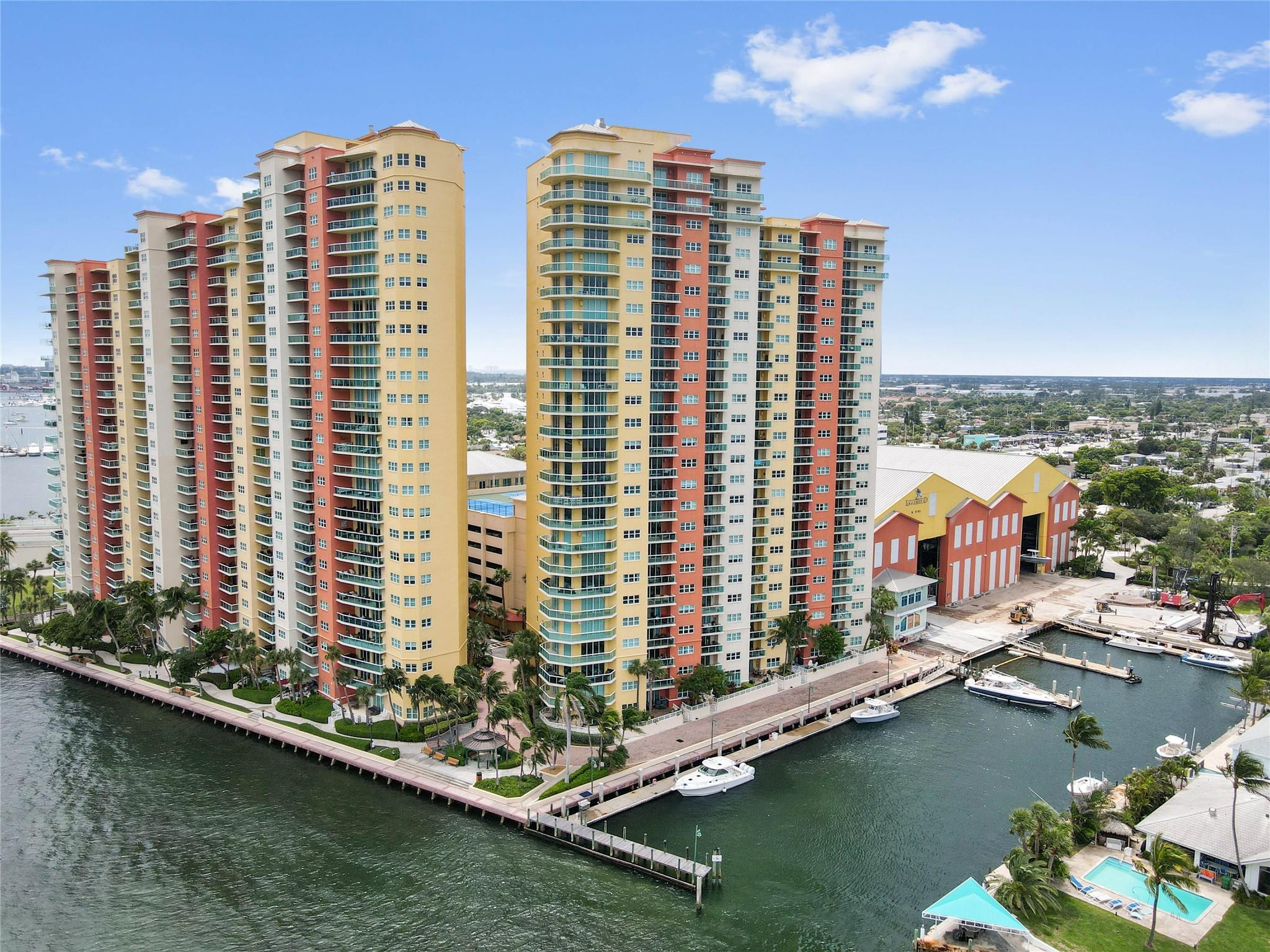 2650 Lake Shore Dr 1704
