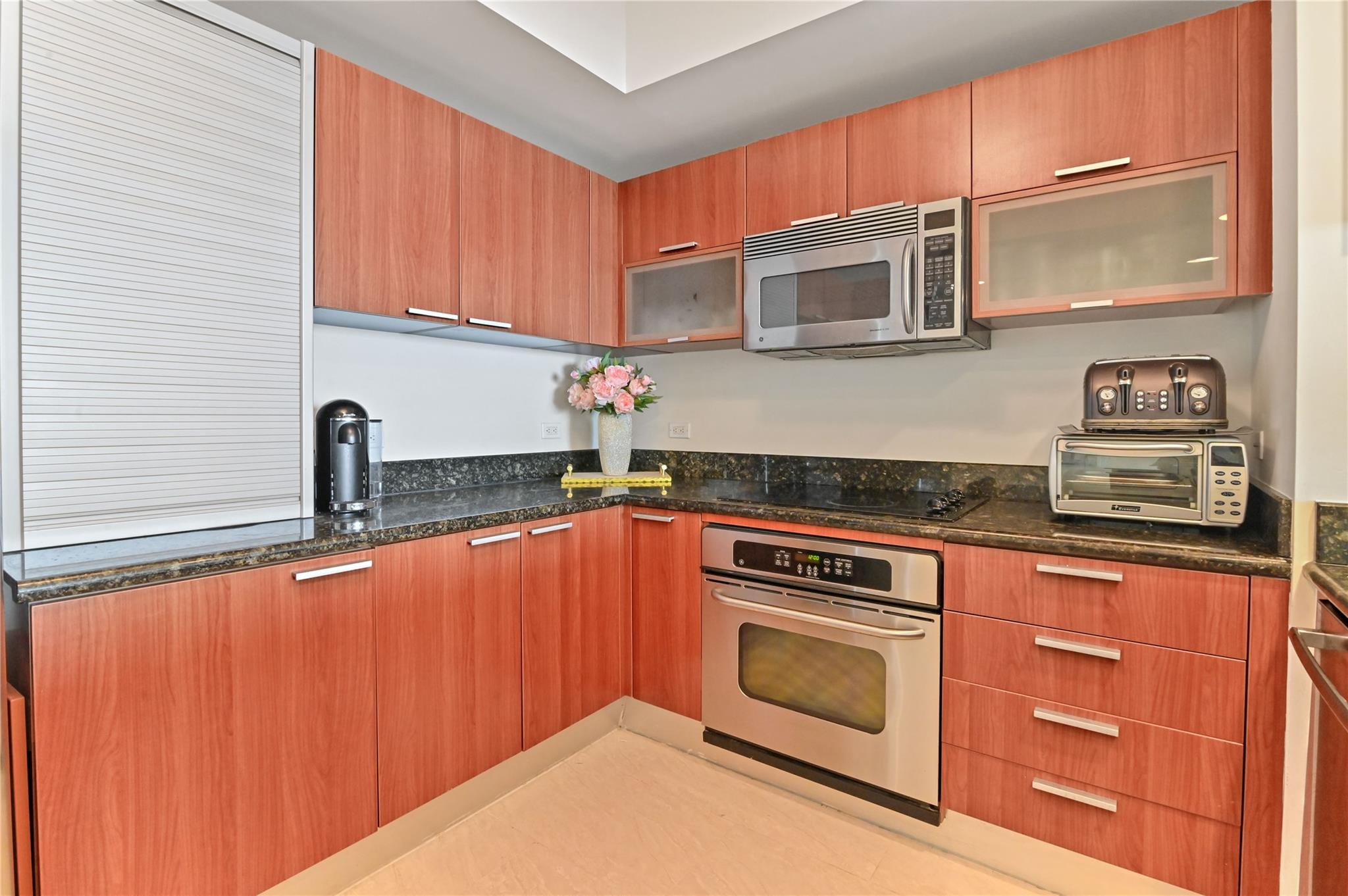 2650 Lake Shore Dr 1704