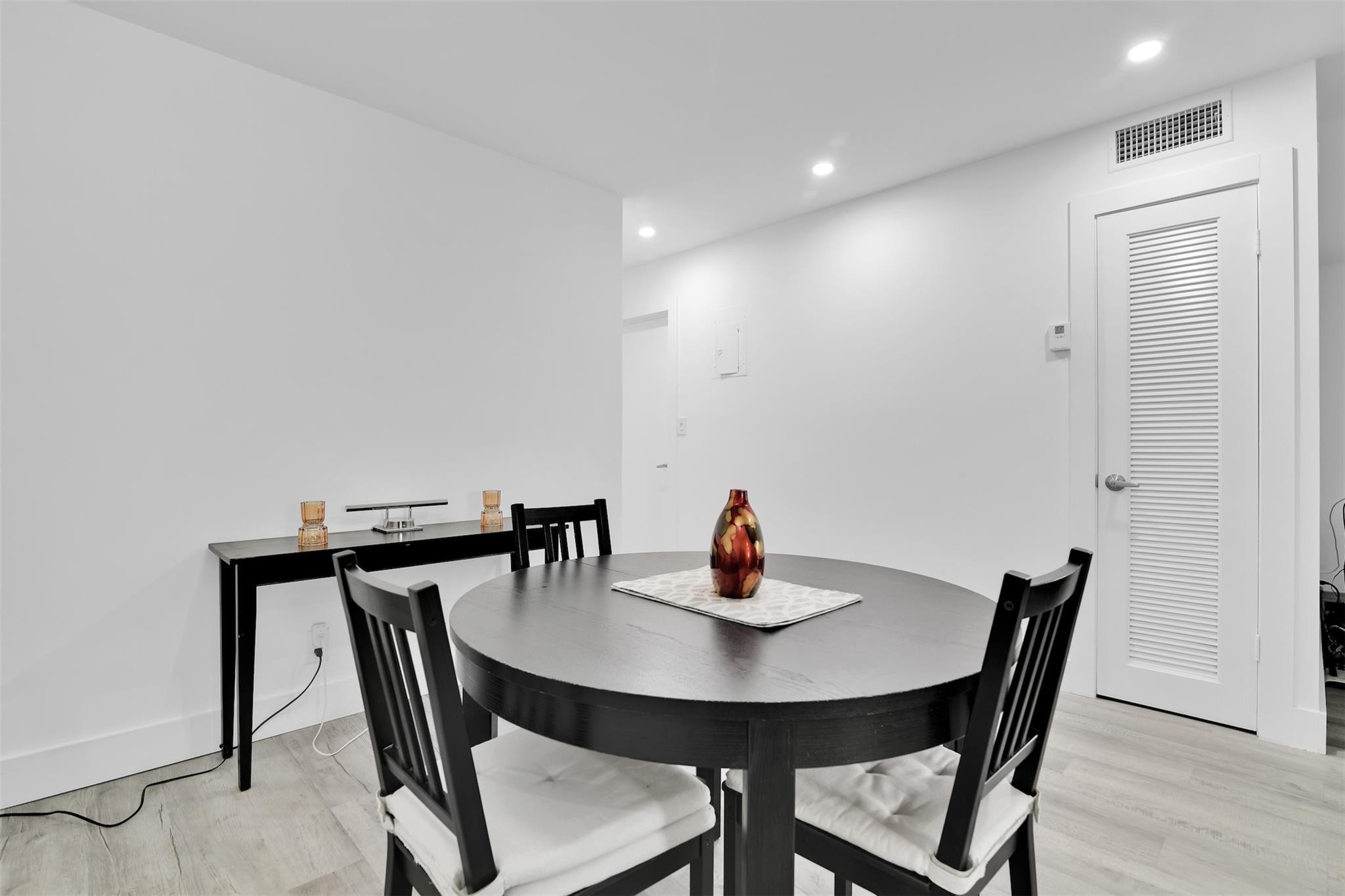 1124 NW 13th Street 206A