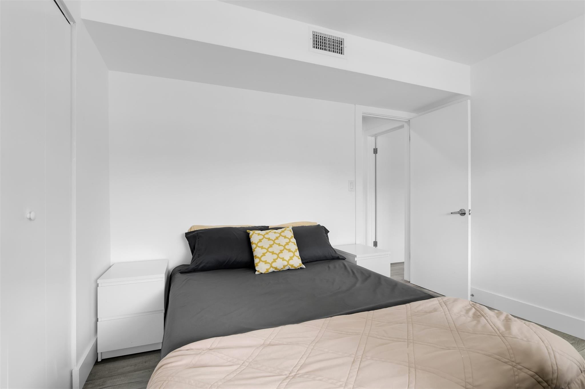 1124 NW 13th Street 206A