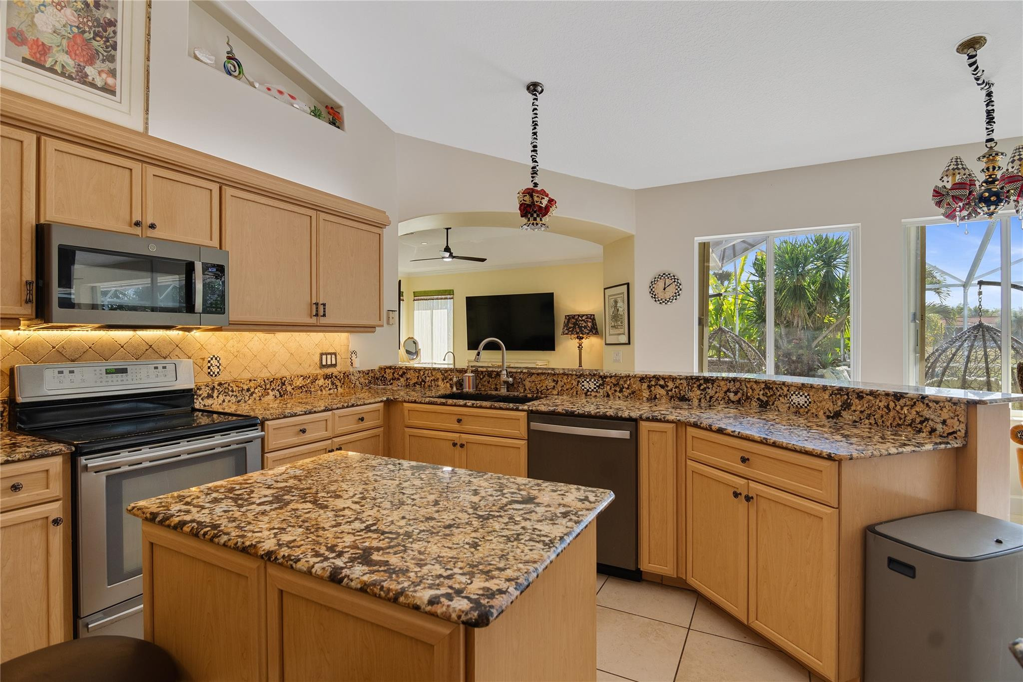 460 NE Cornwall Avenue, Port St. Lucie