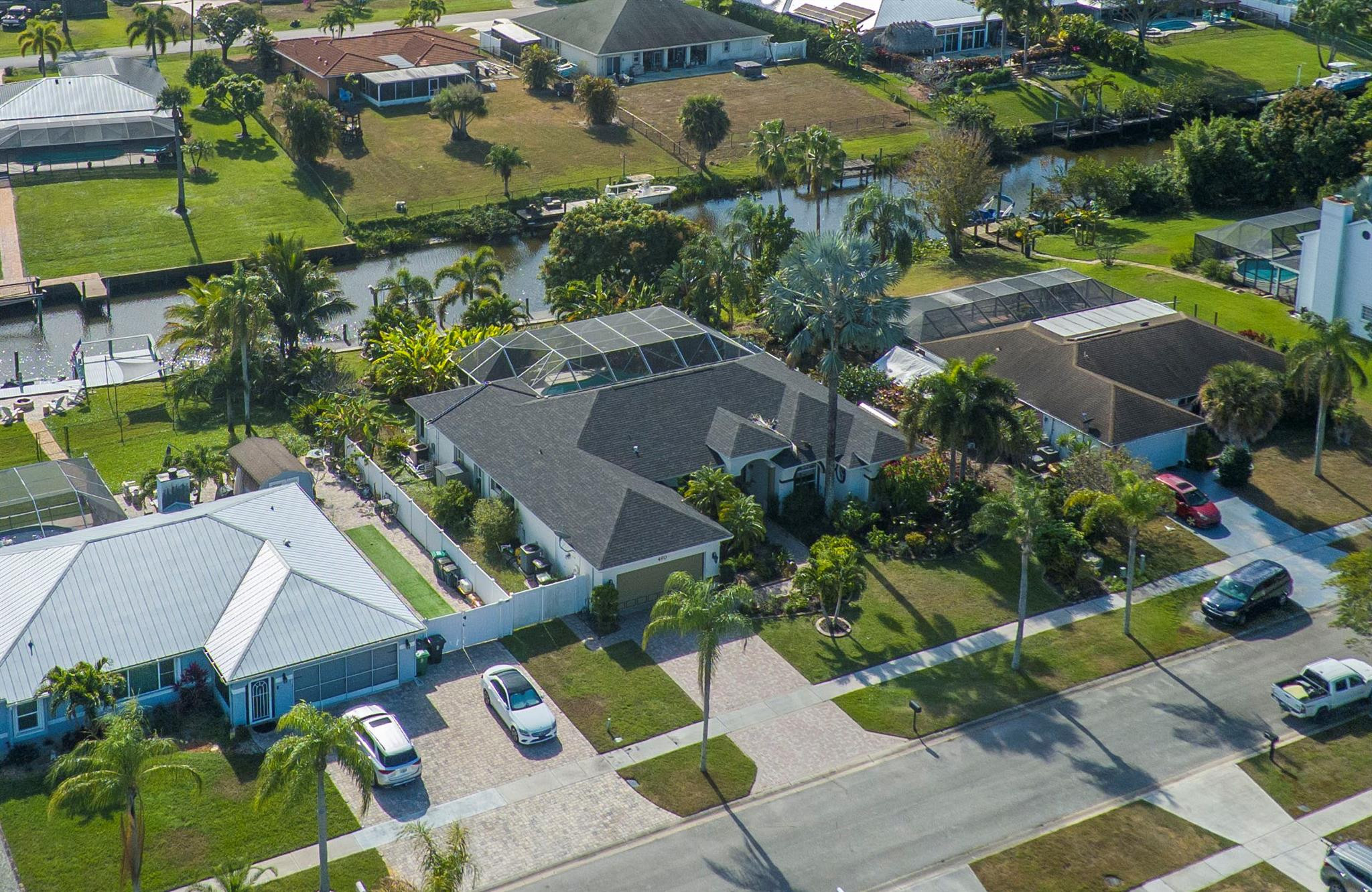 460 NE Cornwall Avenue, Port St. Lucie