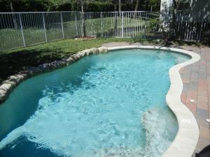 119 Palm Beach Plantation Boulevard