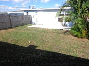 6 ROBALO Court