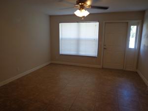 6 ROBALO Court