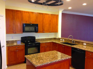 127 Greenwich Circle
