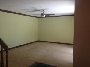 825 Center Street 8c