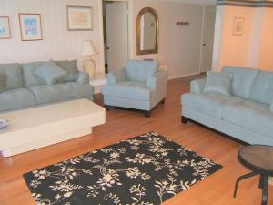 200 Ocean Trail Way 1202