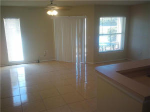 4871 Via Palm Lakes 702