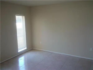 4871 Via Palm Lakes 702