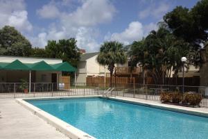645 Executive Center Drive R 107