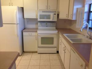 6531 SE Federal Highway S-206