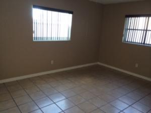 805 Hummingbird Way 1