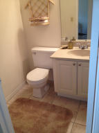 1605 S Us Highway 1 V5-205