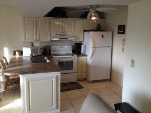 1605 S Us Highway 1 V5-205