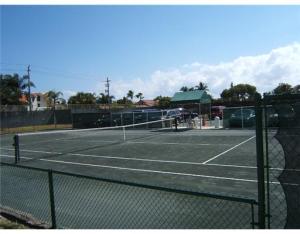 1605 S Us Highway 1 V5-205