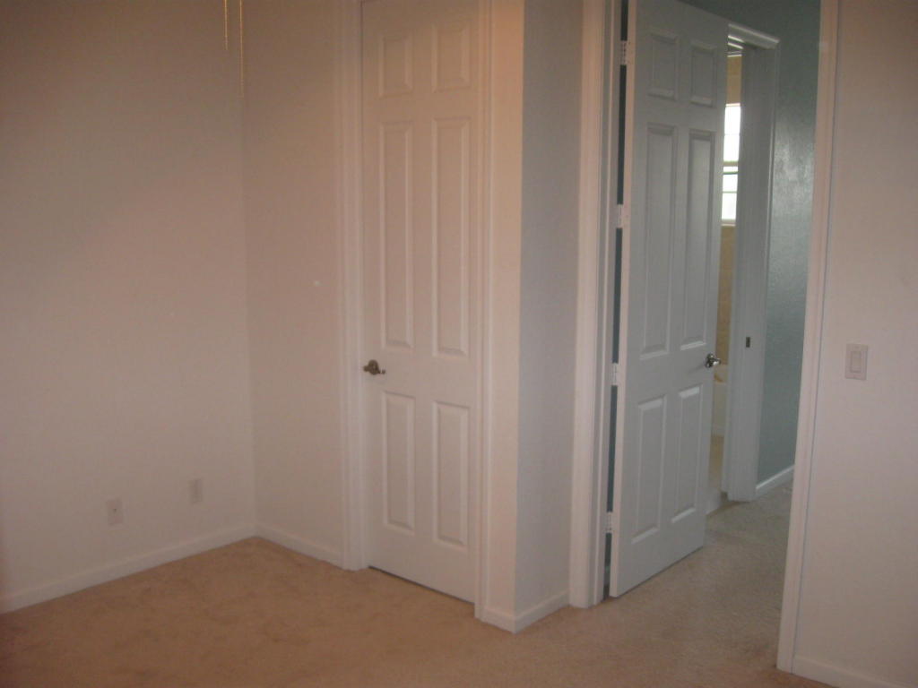 9461 SW Pruple Martin Way